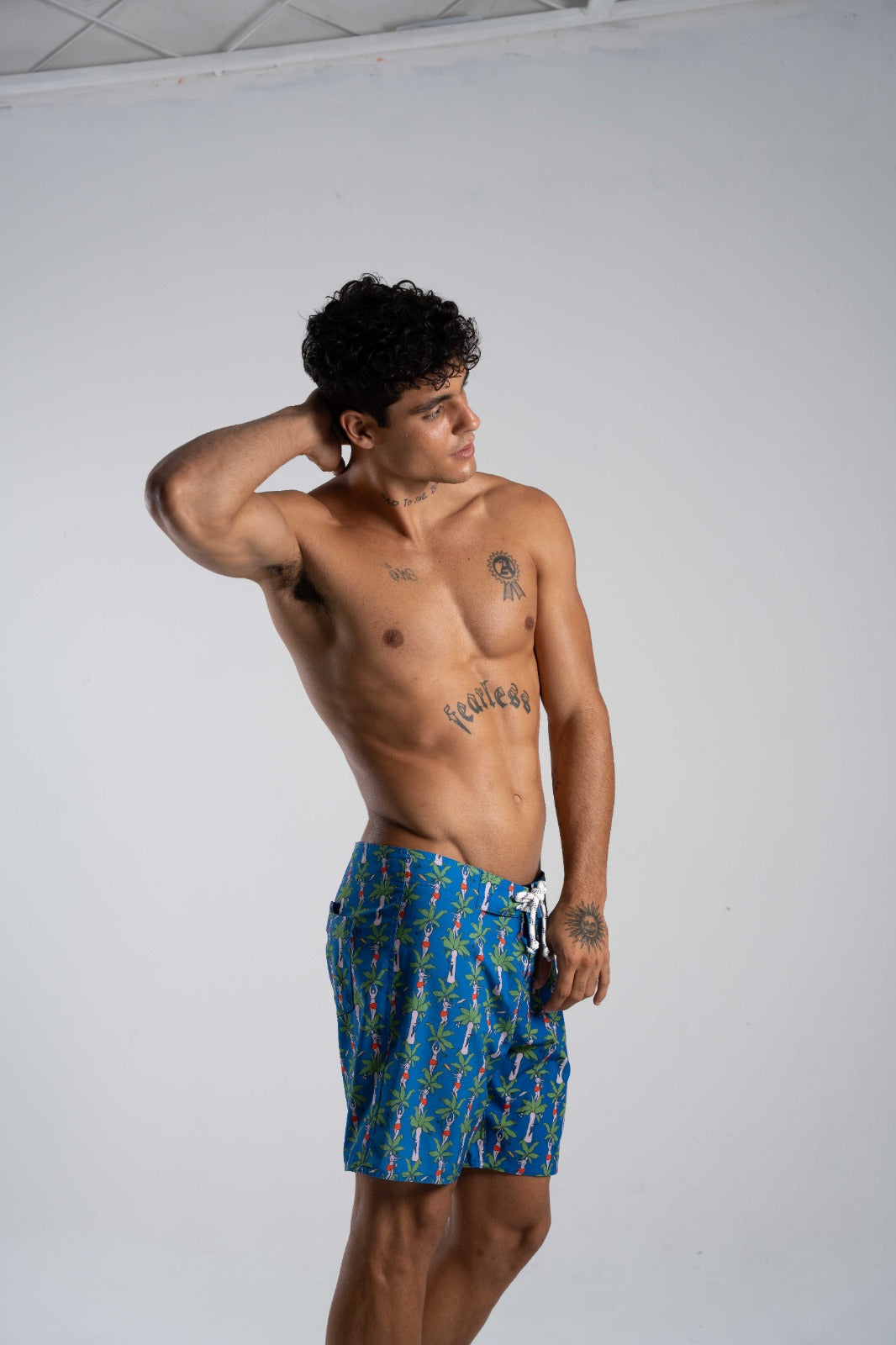 BoardShorts Flora e Fauna Azul/Colorido
