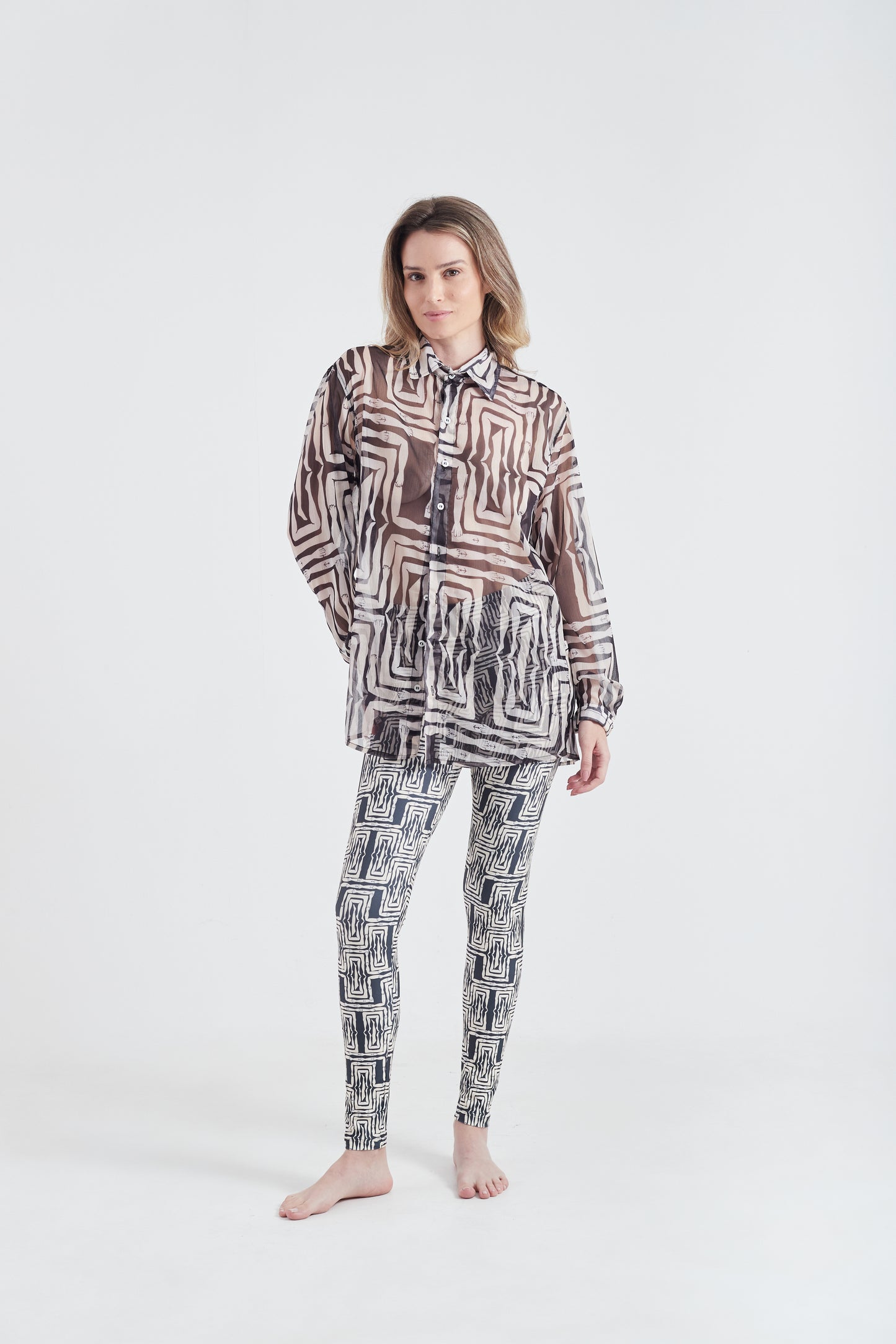Calça Legging Mão na Perna Preto/Branco