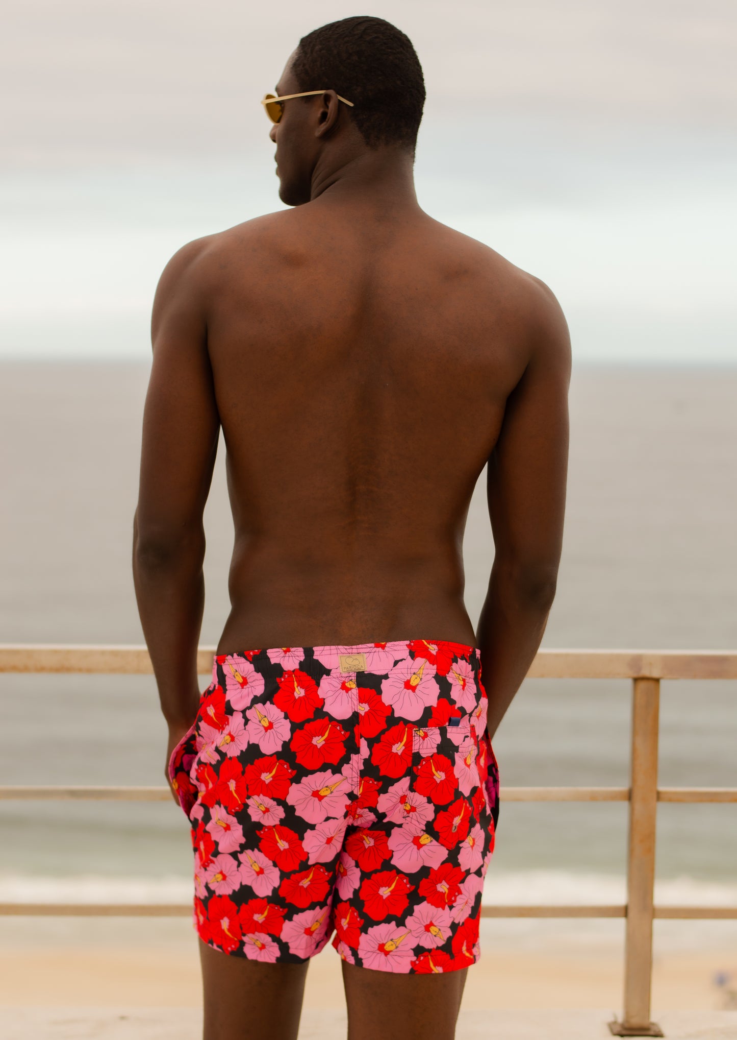 Shorts Poli-Nation - Preto/Rosa