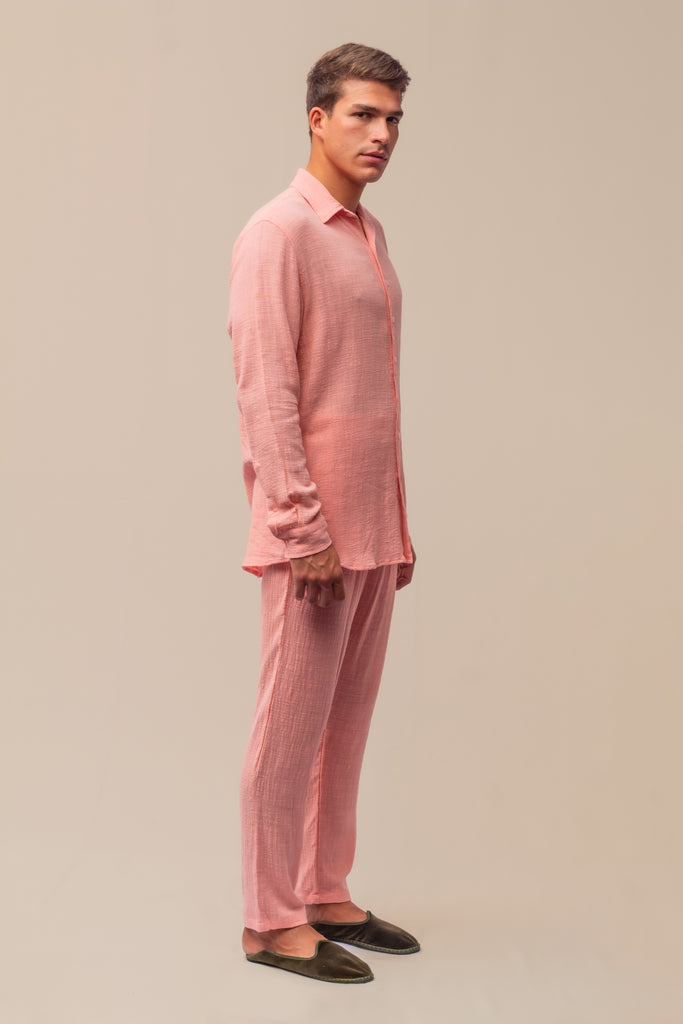 Detalhe do Full Look Rose em ambiente sofisticado.